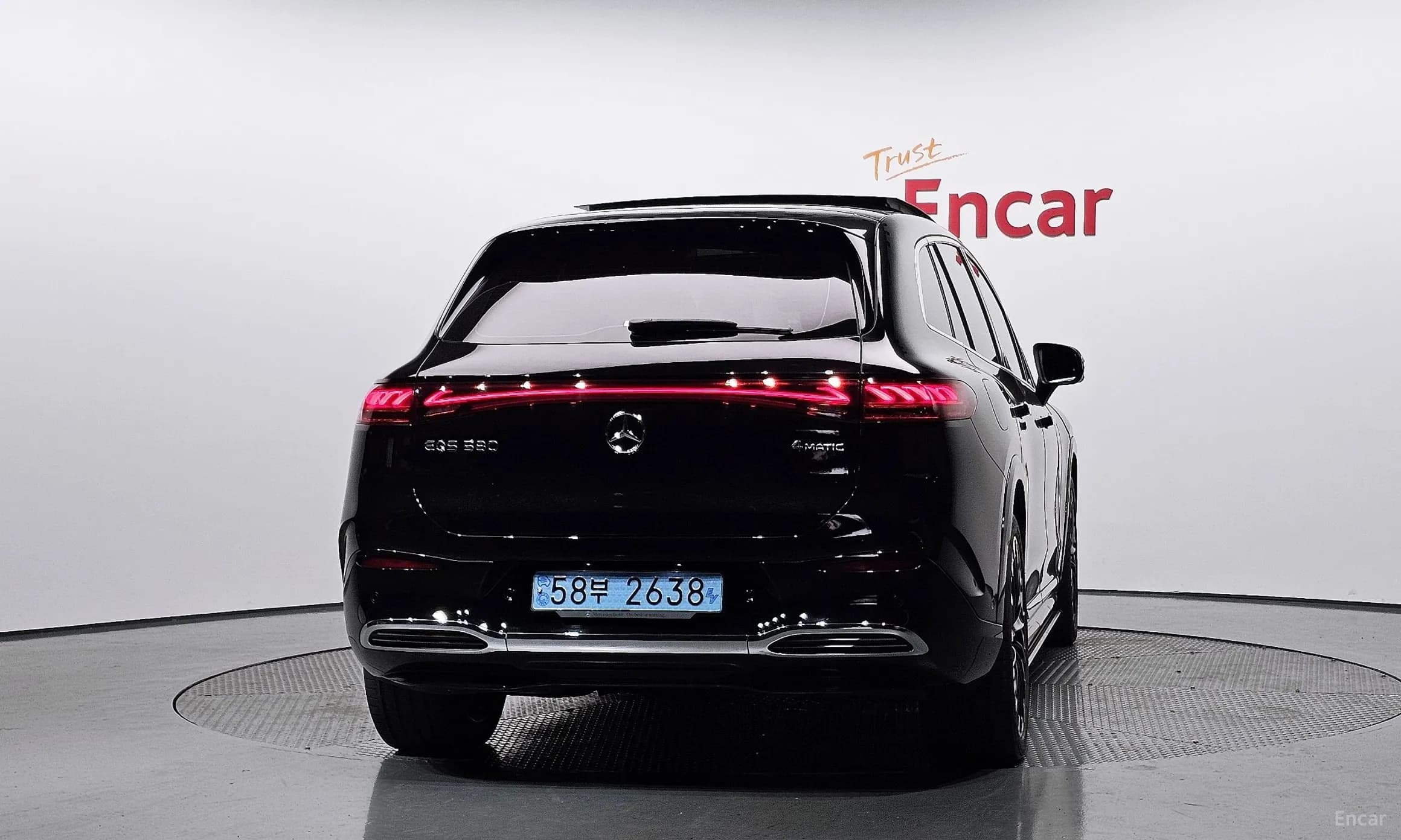 EQS SUV X296