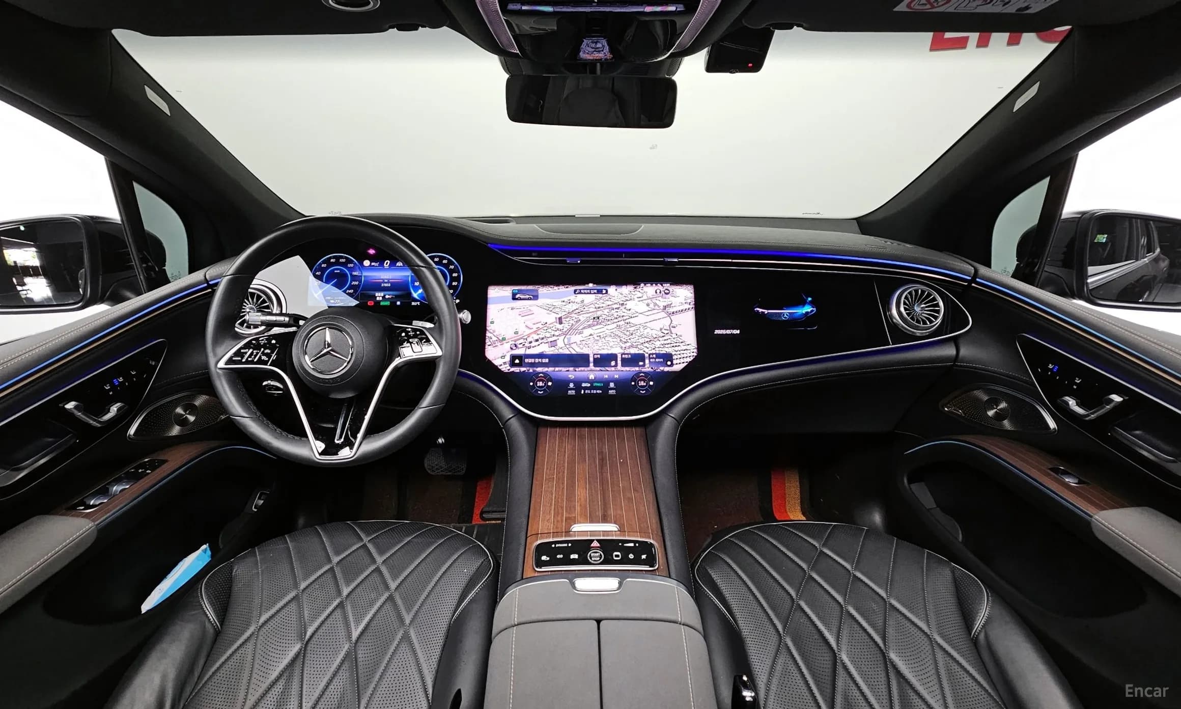 EQS SUV X296