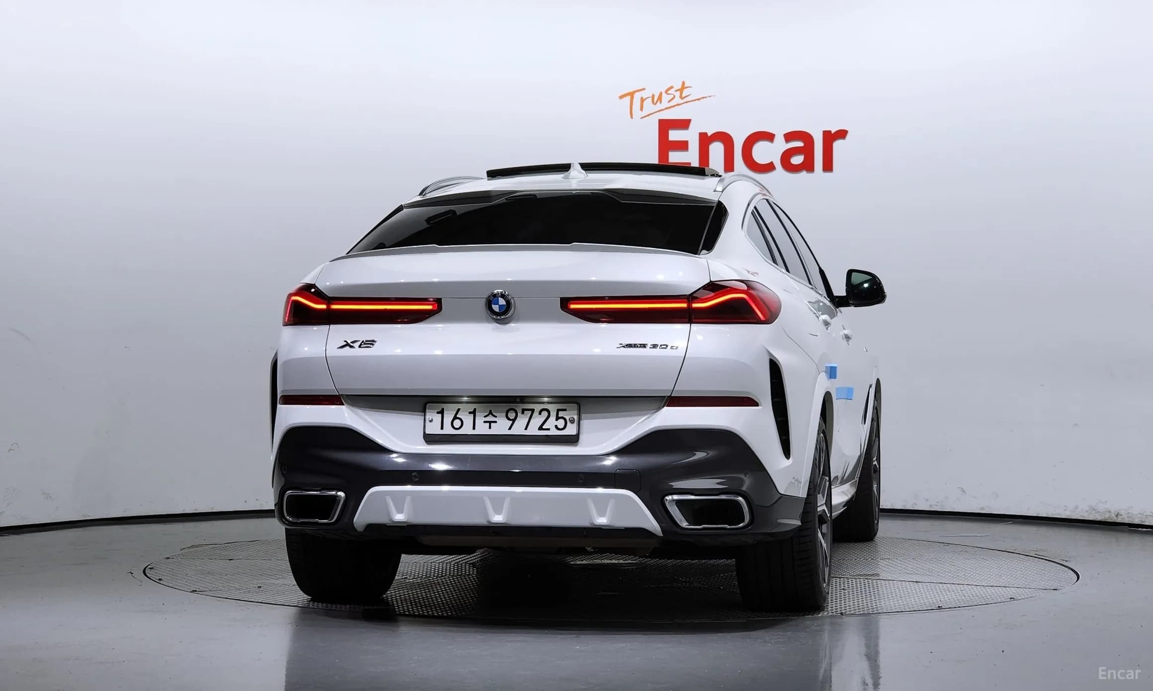 X6 (G06)