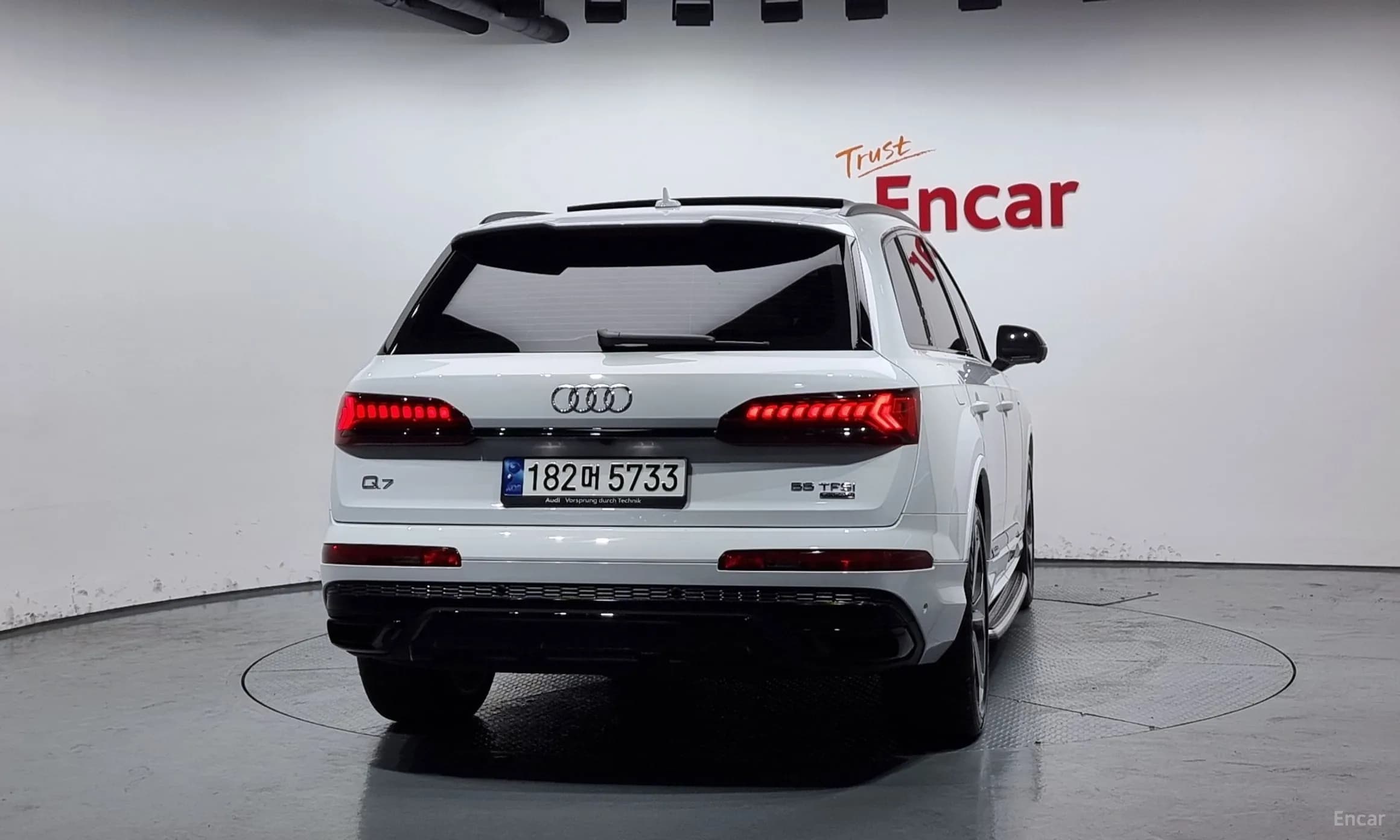 Q7 (4M)