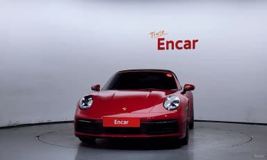 911 (992)