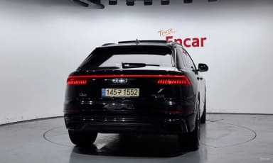 Q8 (4M)