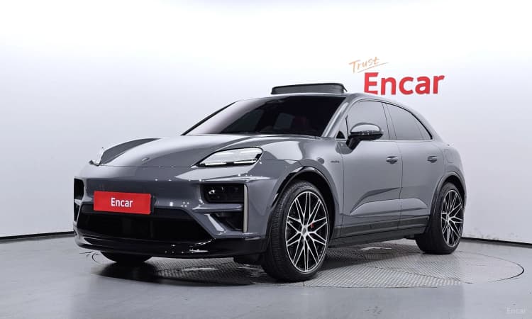 Macan EV
