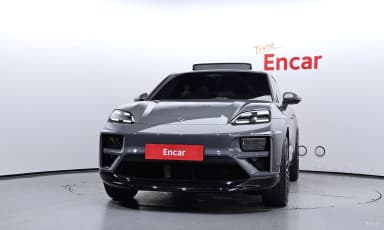 Macan EV