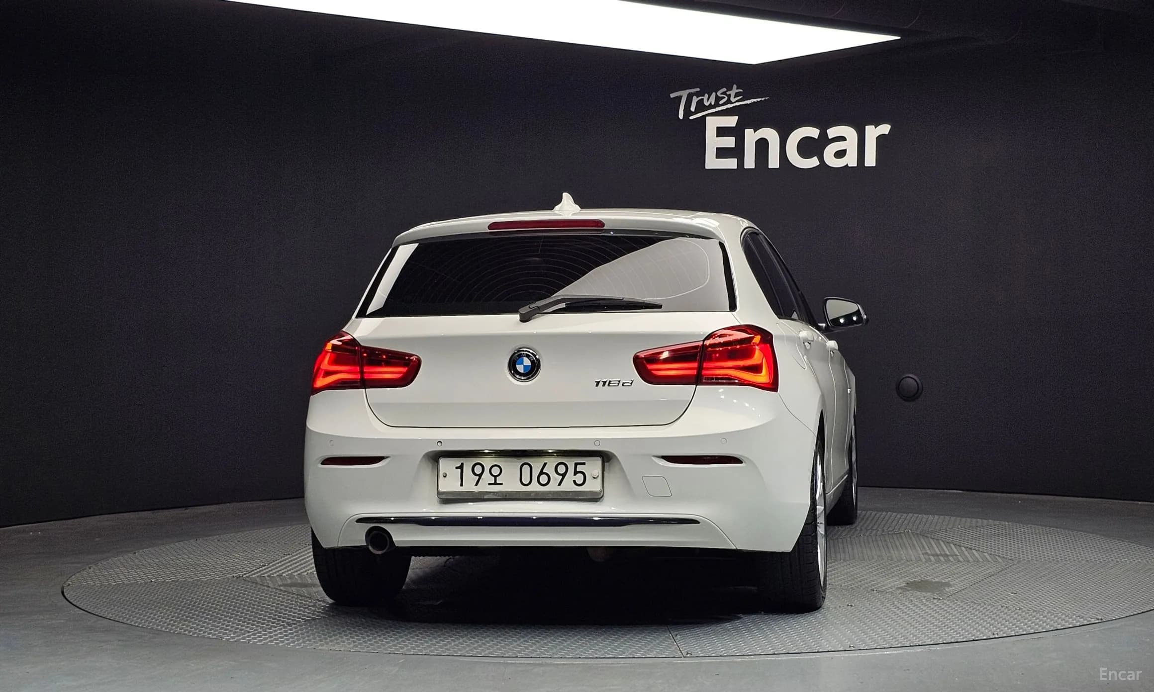 1 Series (F20)