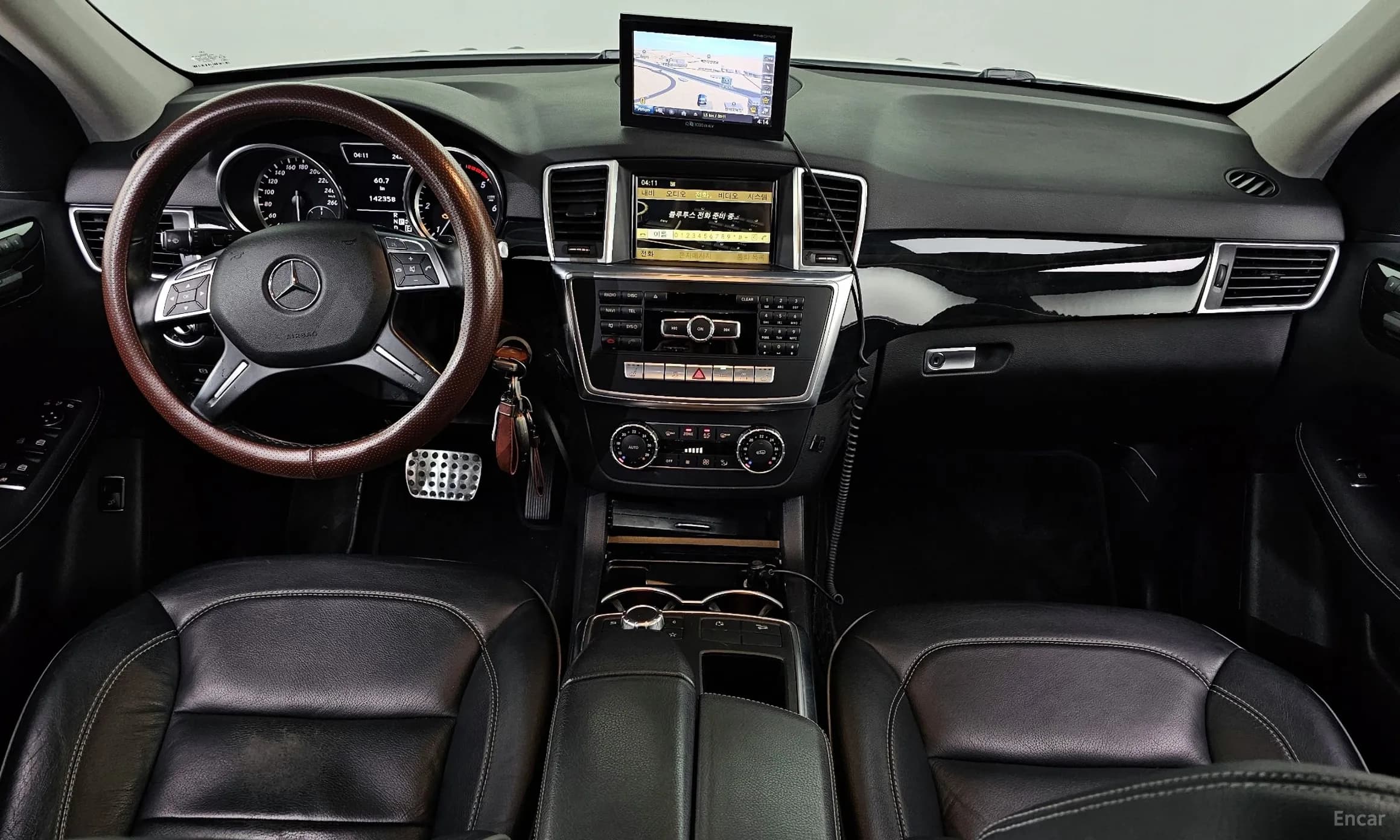 M-Class W166