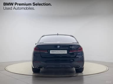 5 Series (G30)