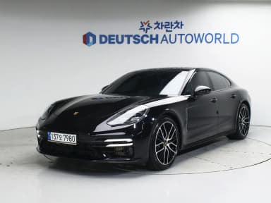 Panamera (971)