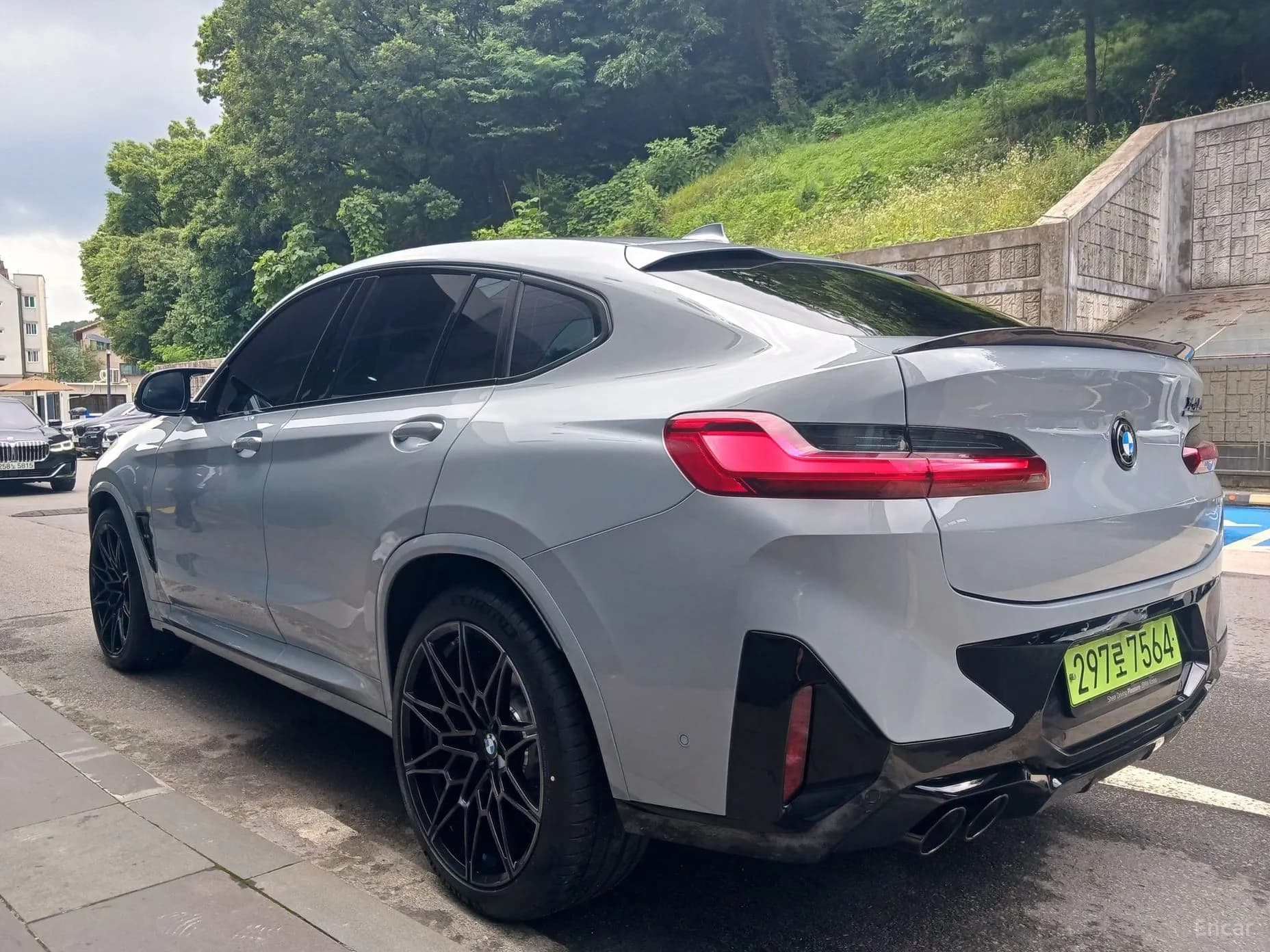 X4M (G02)