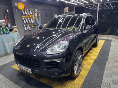 New Cayenne
