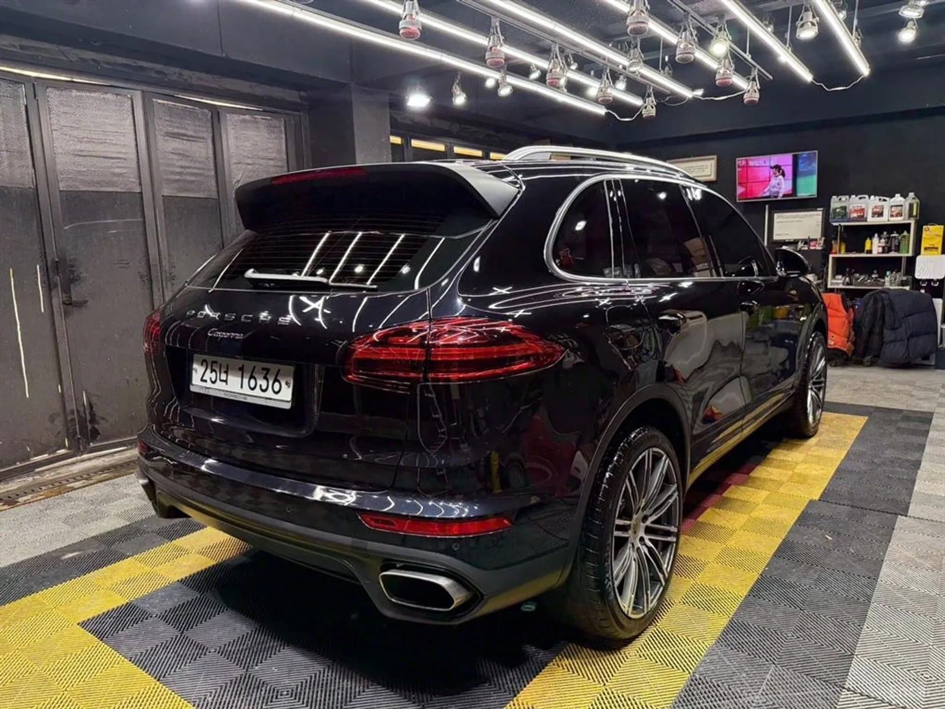 New Cayenne