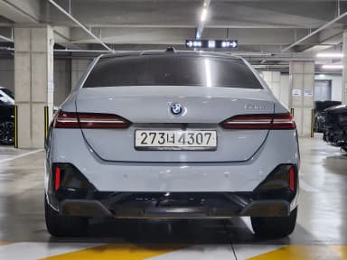5 Series (G60)