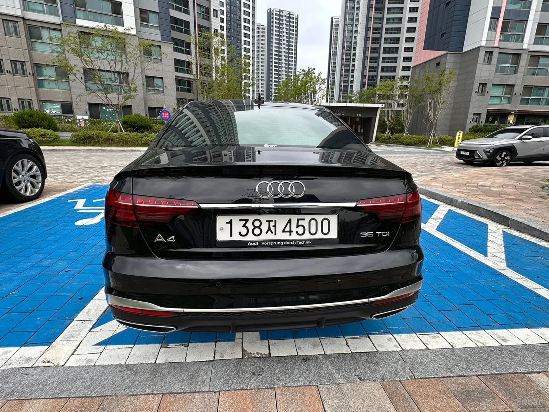 A4 (B9)