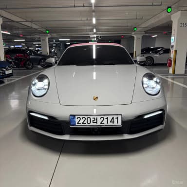 911 (992)