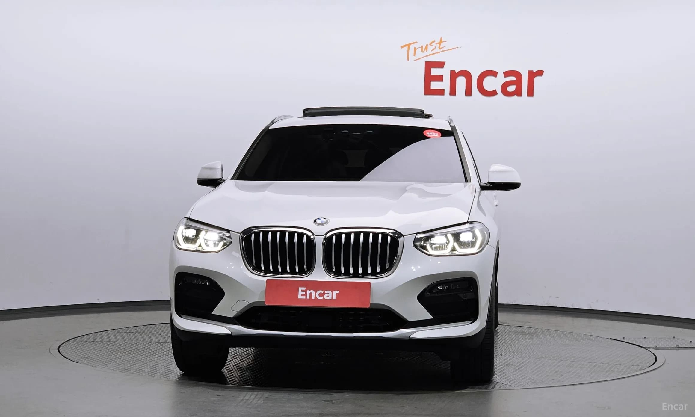 X4 (G02)