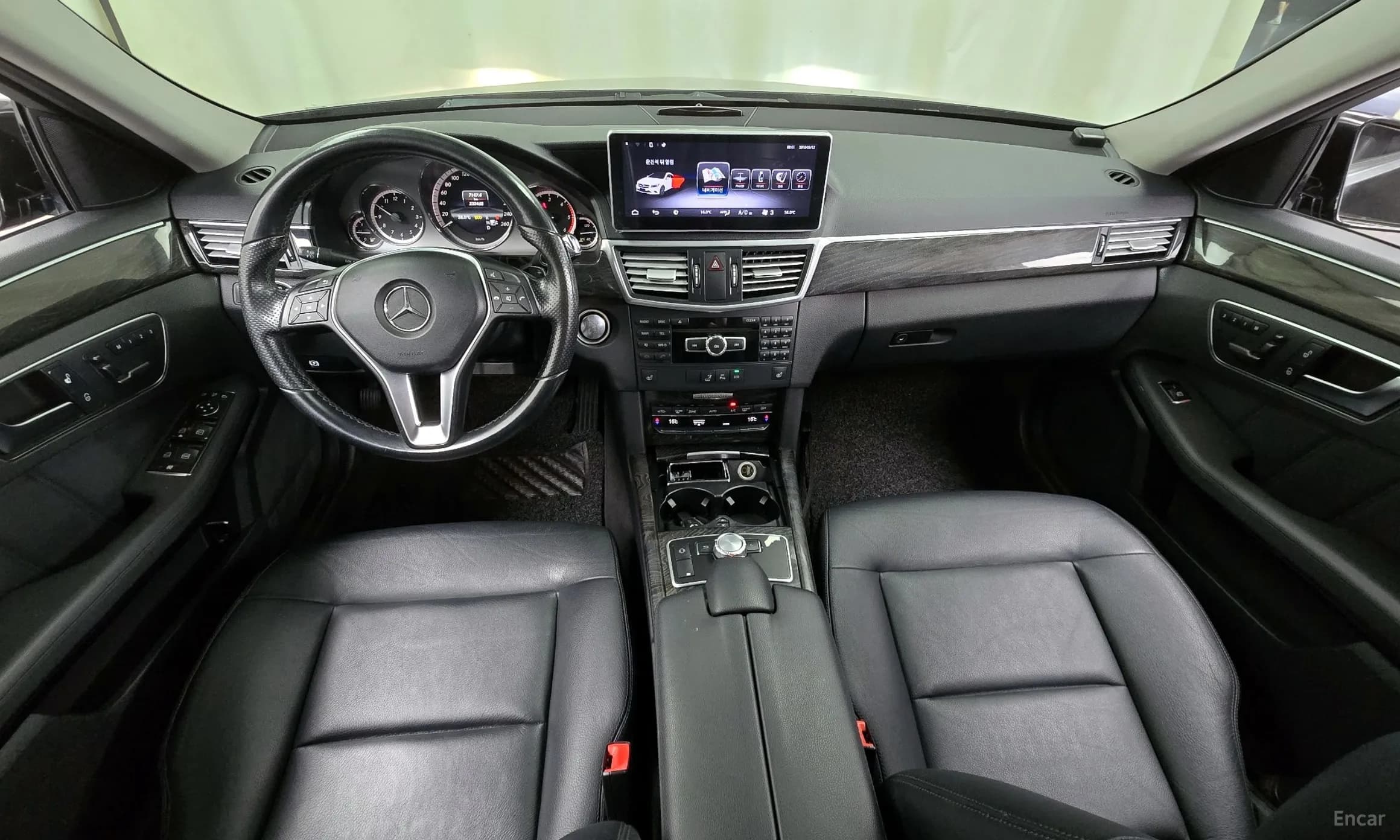 E-Class W212