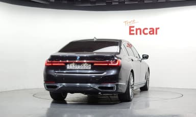 7 Series (G11)