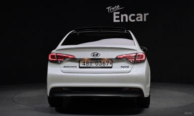 LF Sonata Hybrid