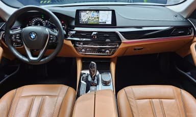 5 Series (G30)