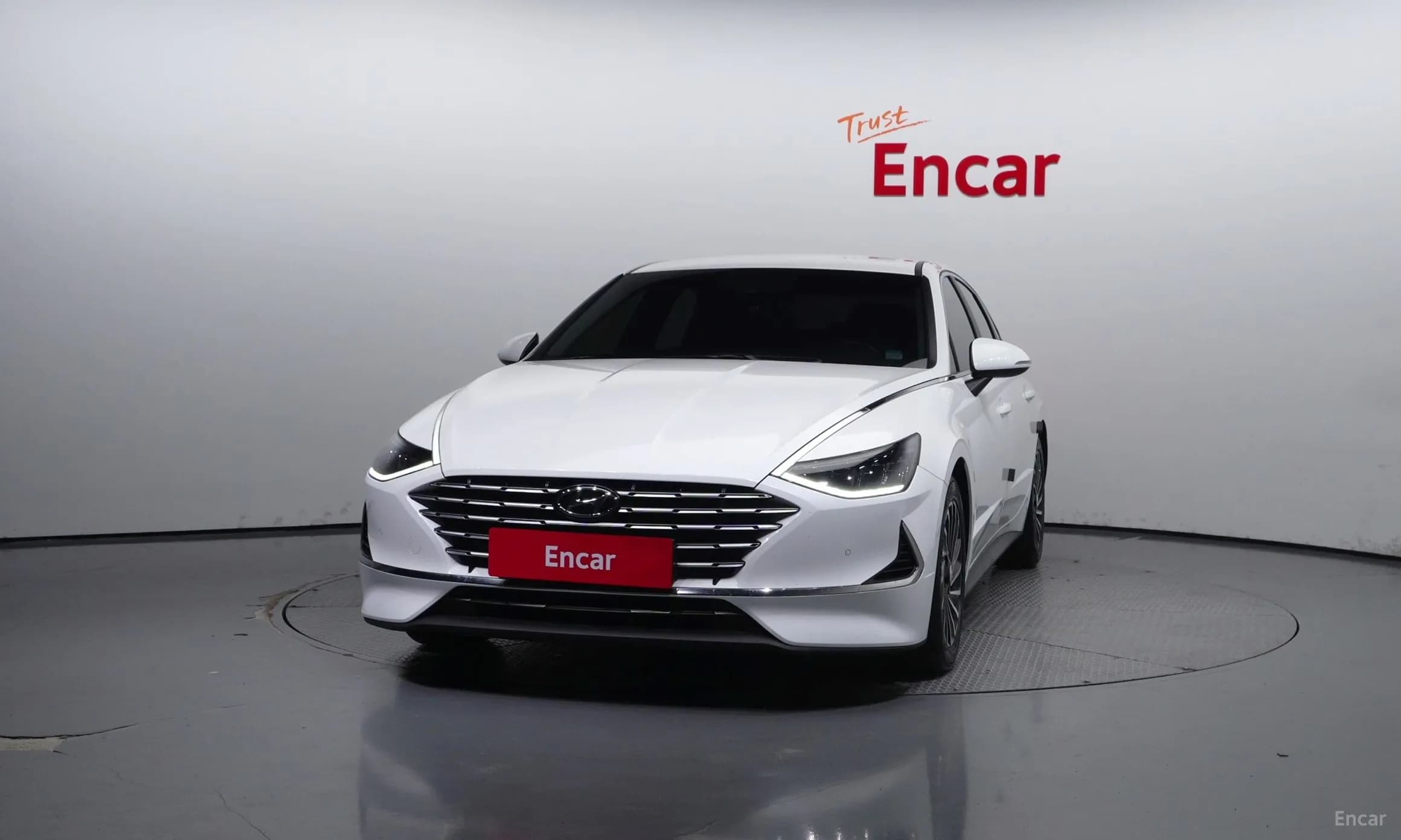 Sonata Hybrid (DN8)
