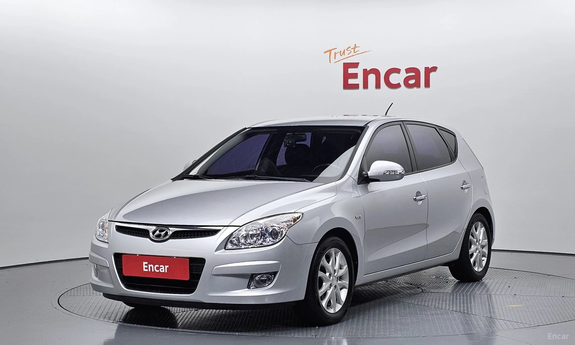 i30