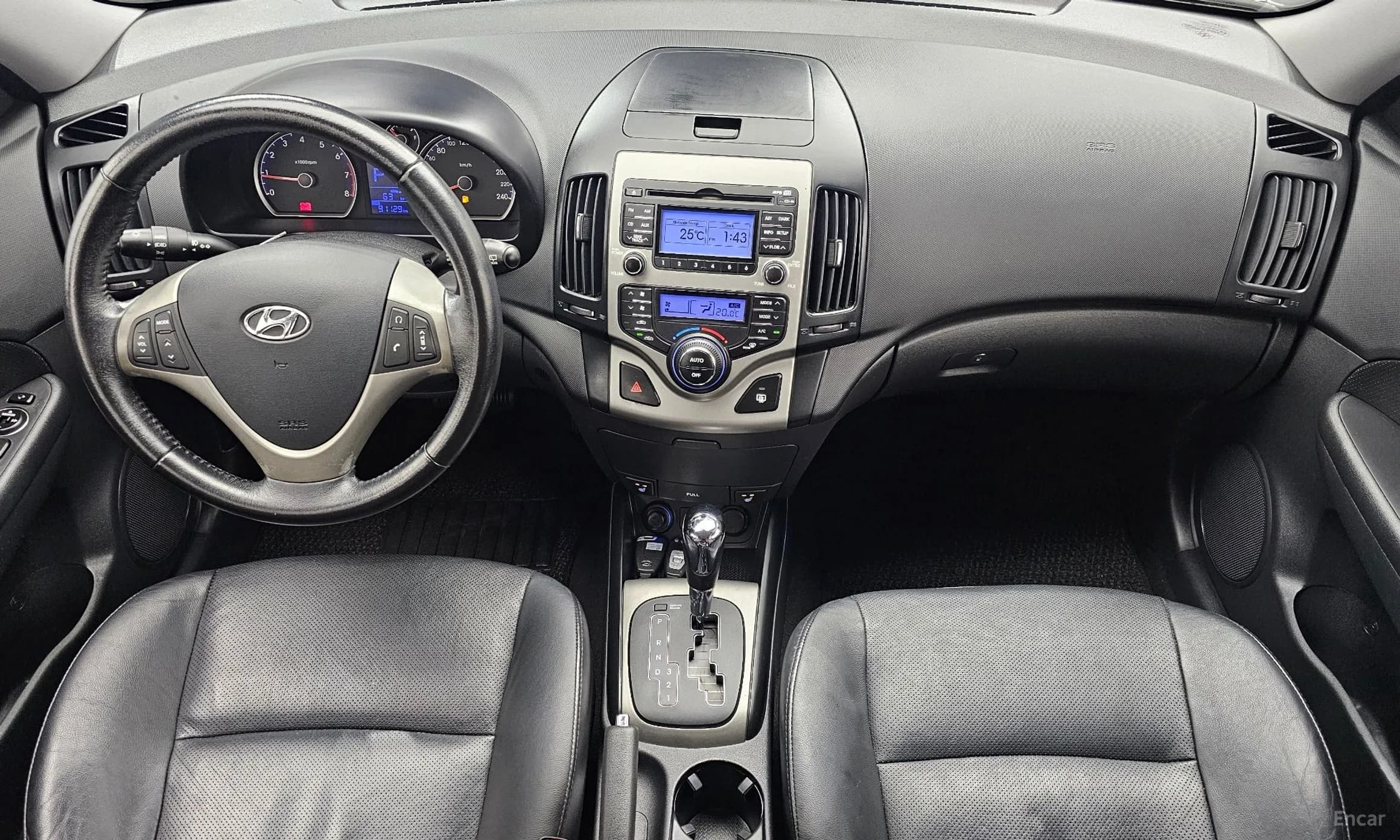 i30