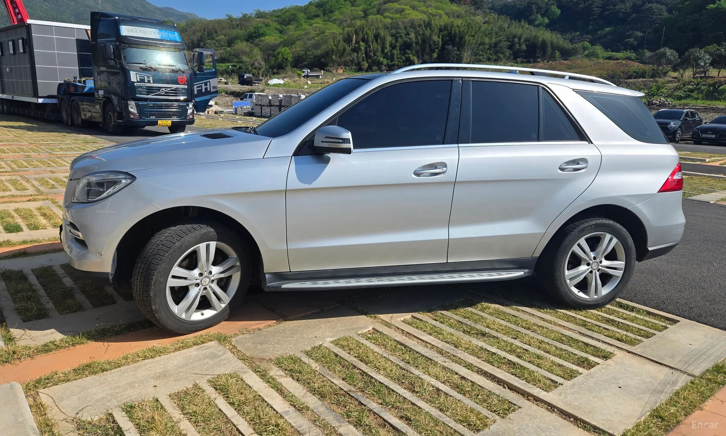 M-Class W166