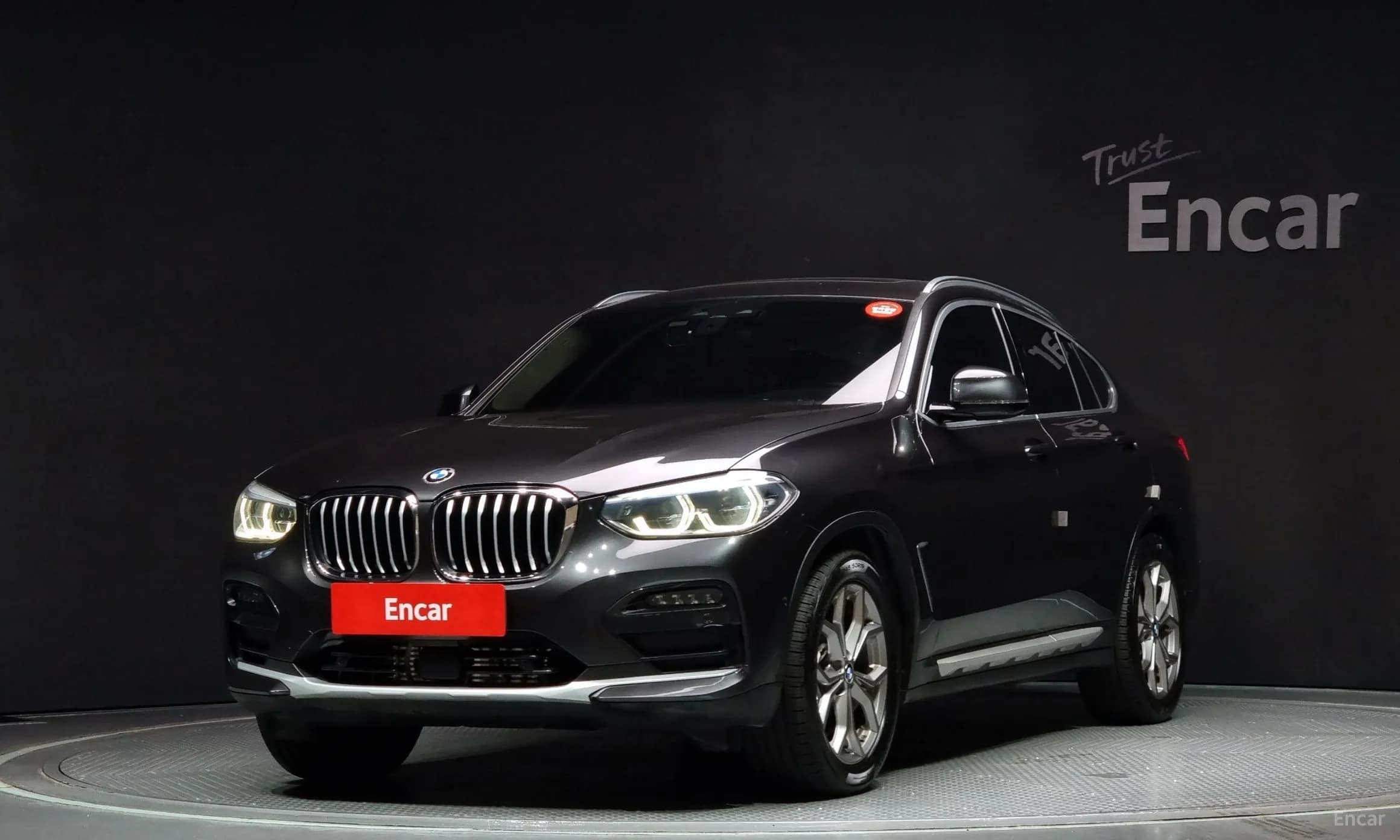 X4 (G02)