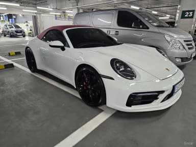 911 (992)