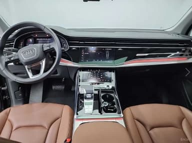 Q7 (4M)