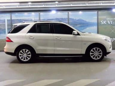M-Class W166