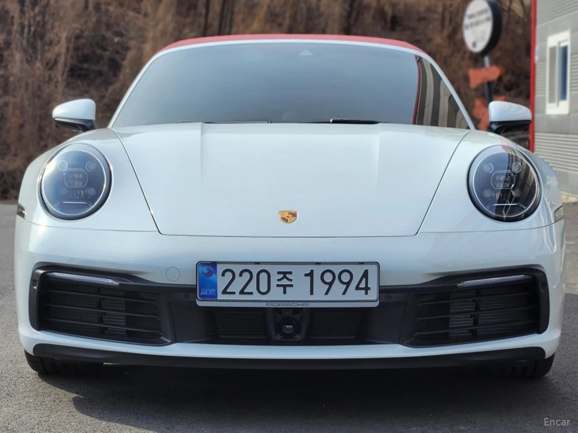 911 (992)