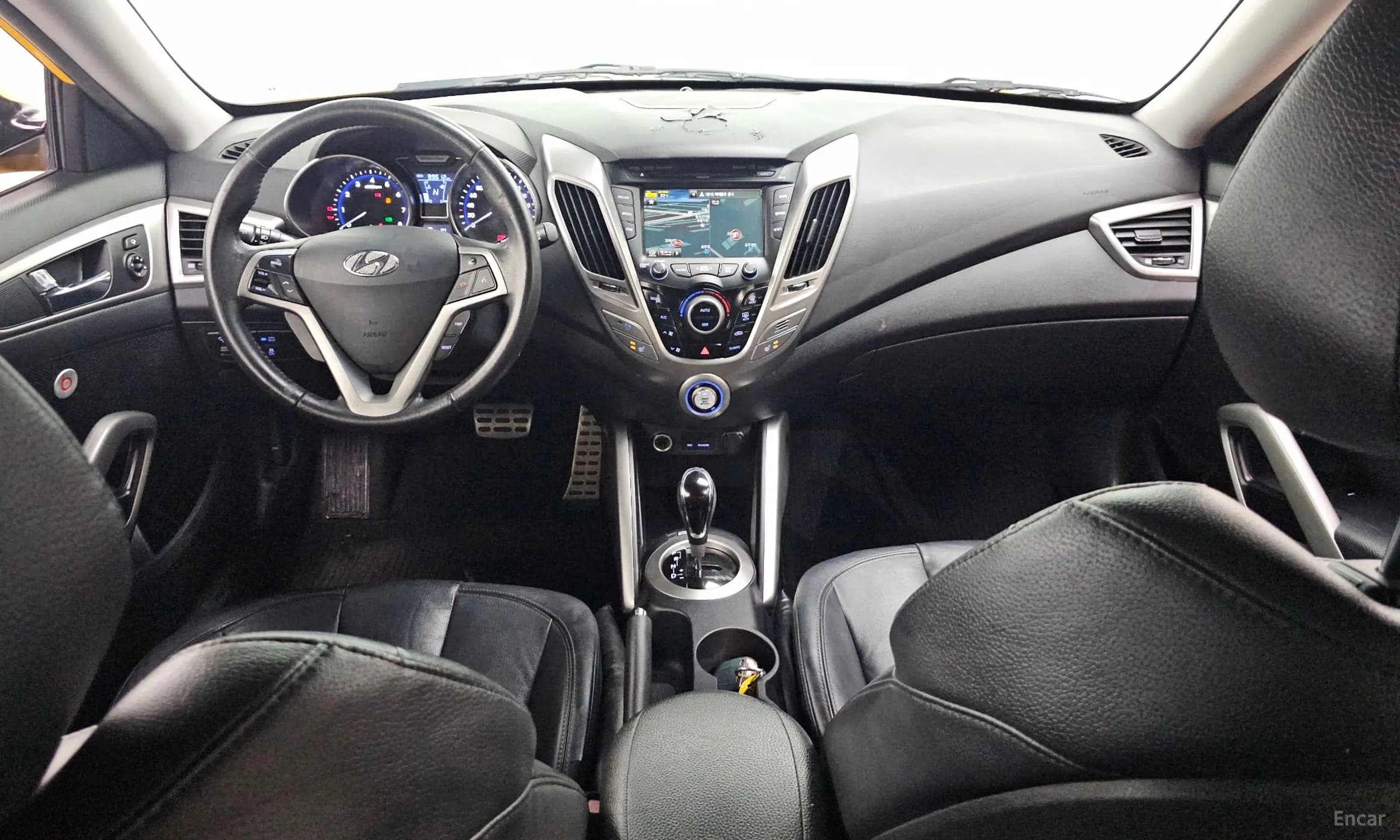 Veloster