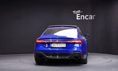 RS7 (4K)