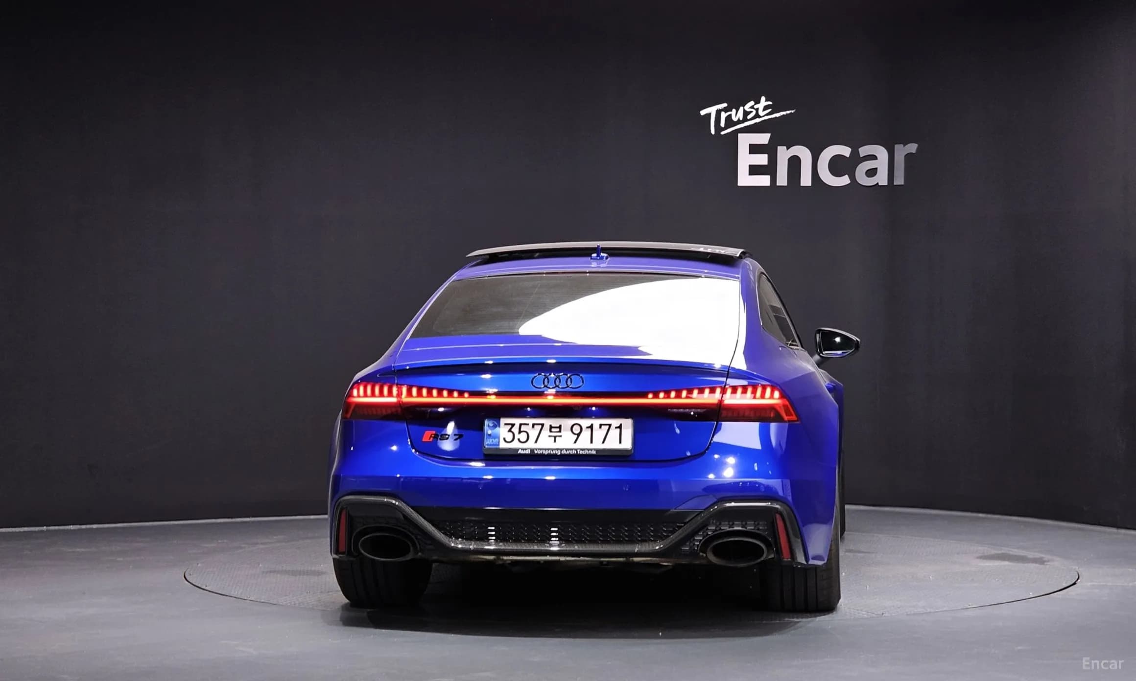 RS7 (4K)