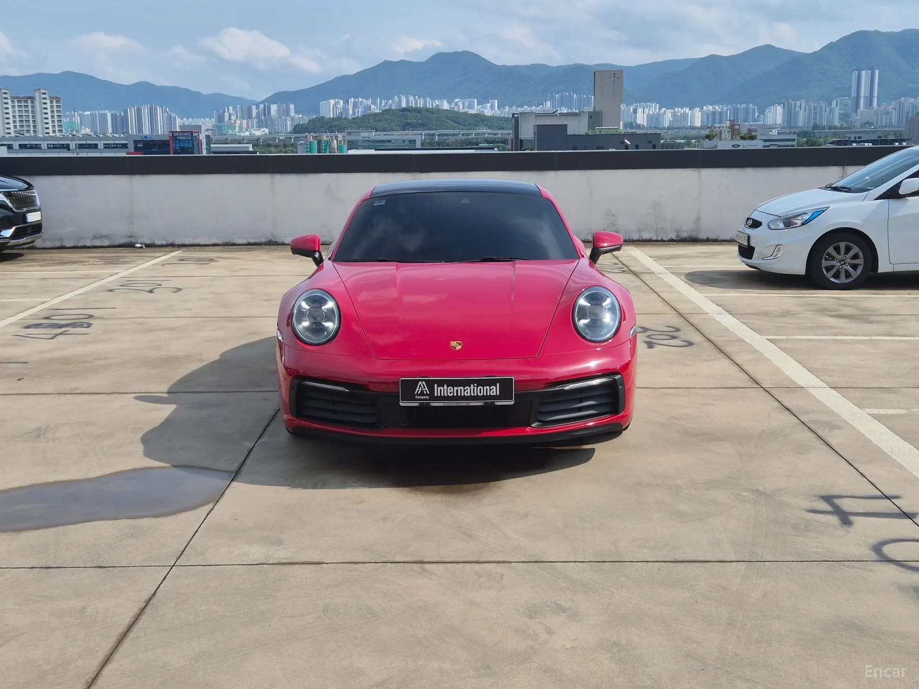 911 (992)
