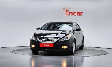 YF Sonata