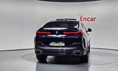 X6 (G06)