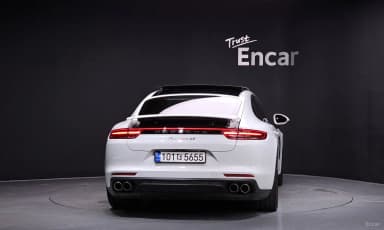 Panamera (971)