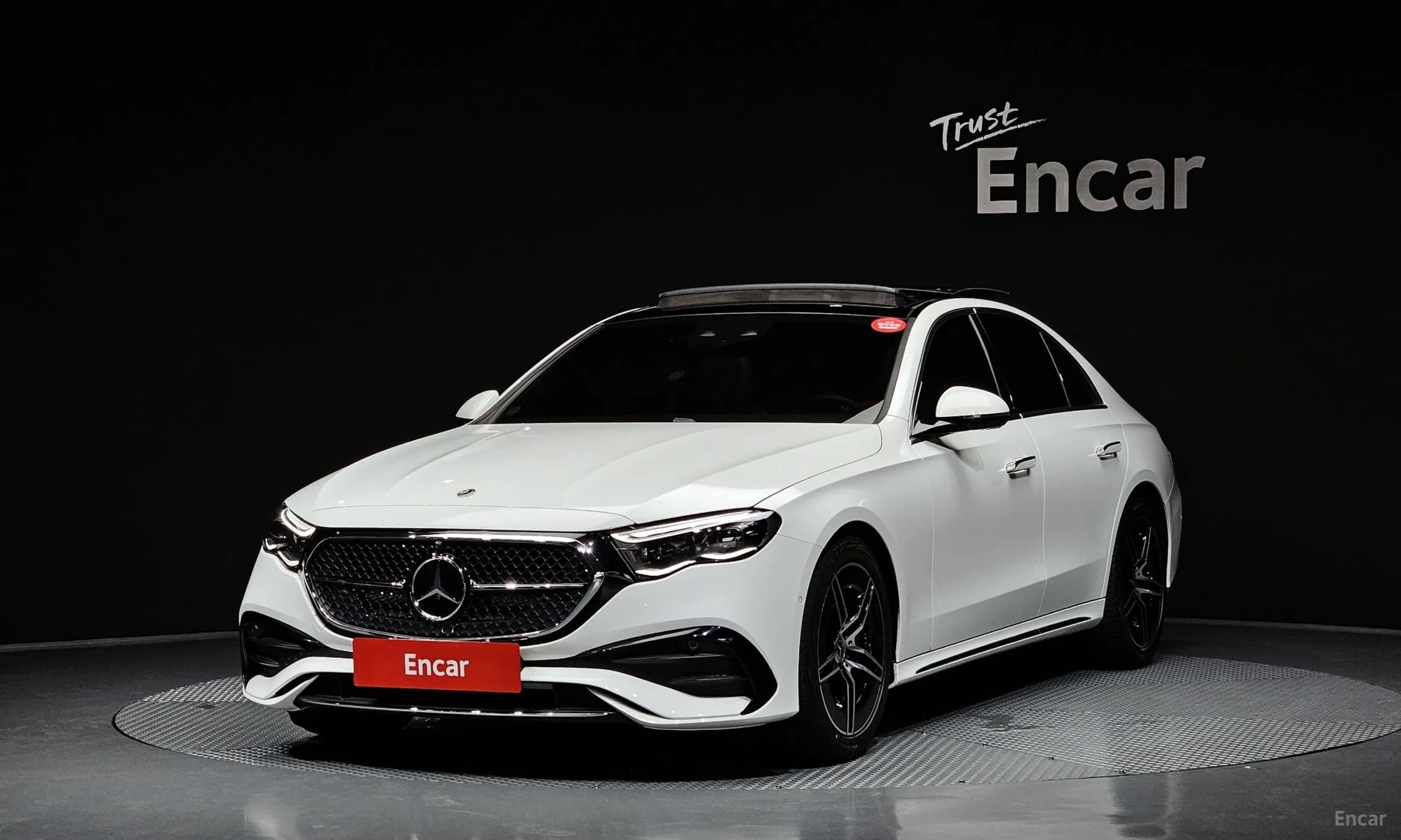 E-Class W214