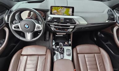 X4 (G02)