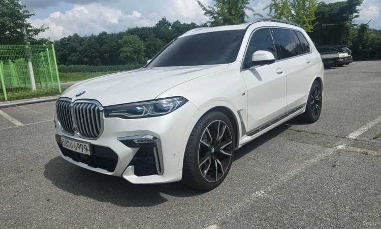 X7 (G07)