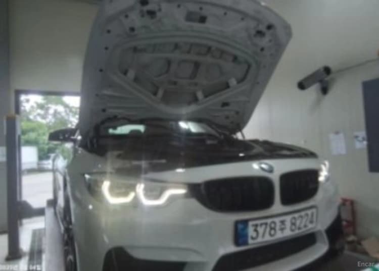 M4 (F82)