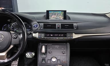 CT200h