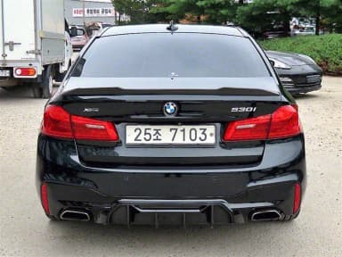 5 Series (G30)