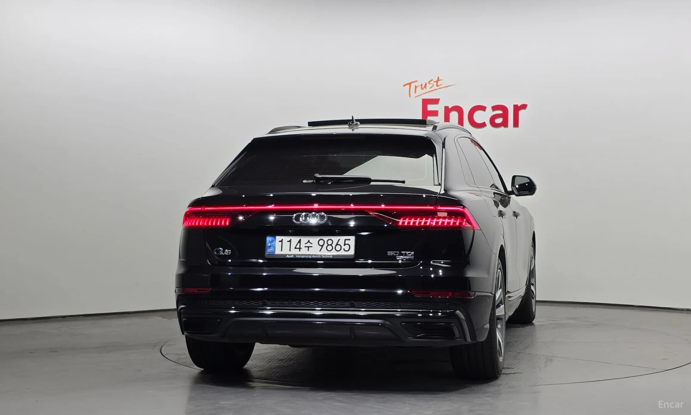 Q8 (4M)