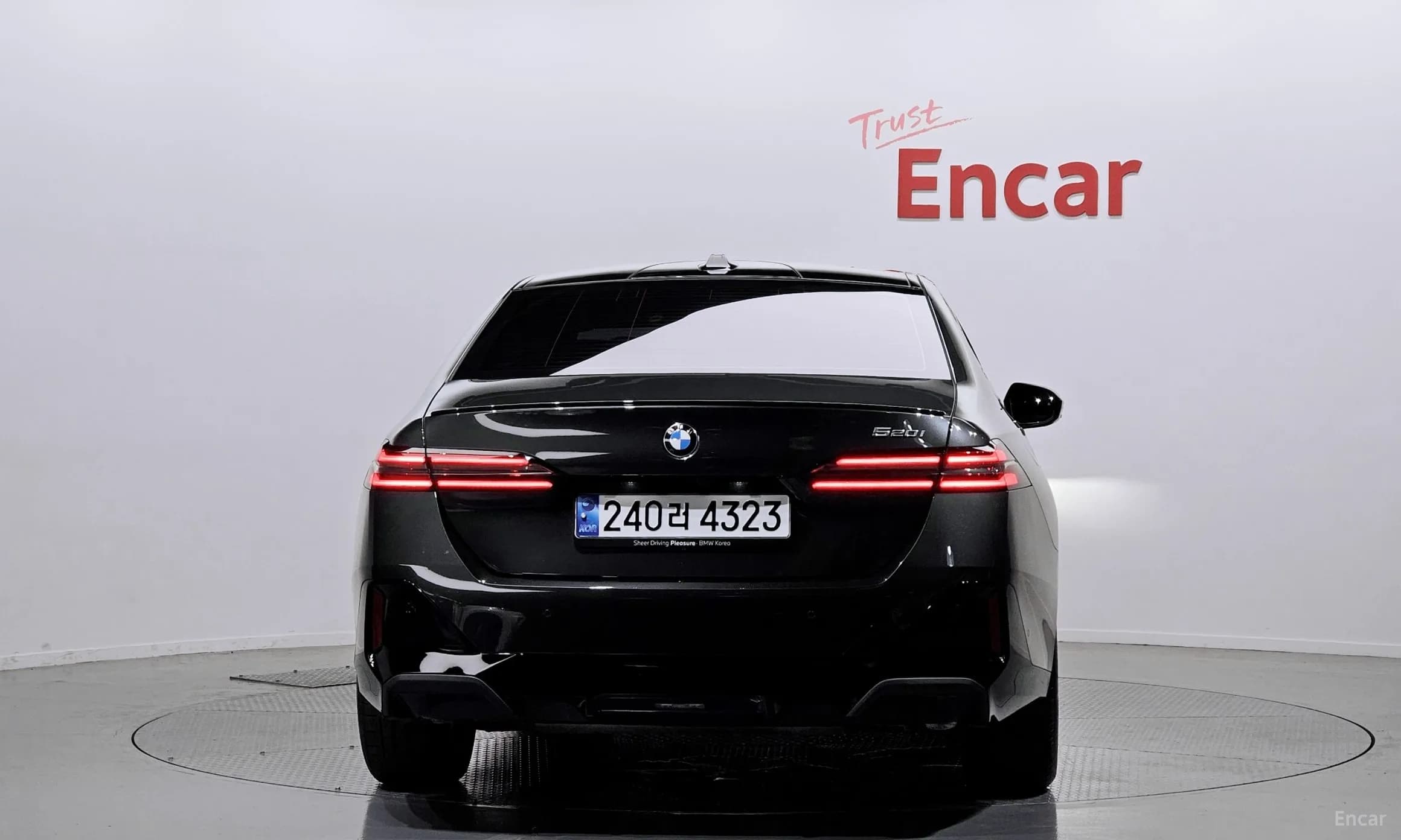 5 Series (G60)