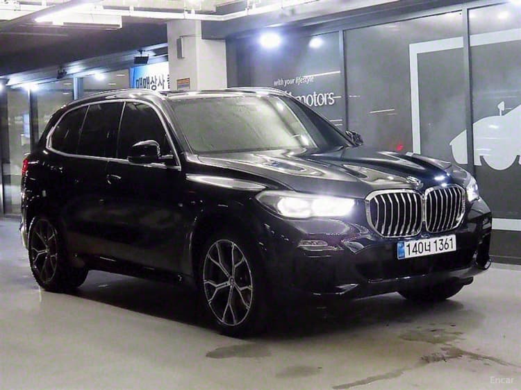 X5 (G05)