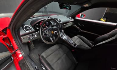 718 Cayman