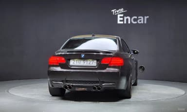 M3 (E90)